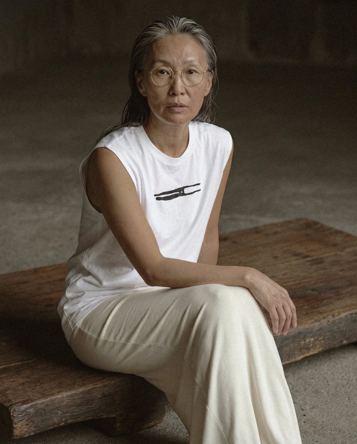SLEEVELESS WHITE ḶÜṀЇṚÄ