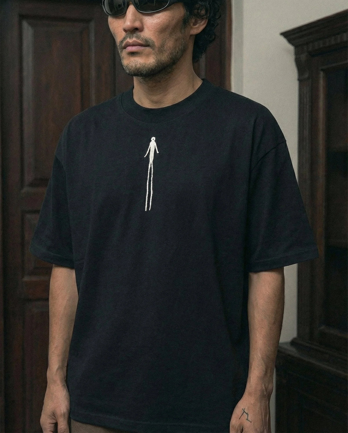 OVERSIZED BLACK ÄÜṚЇ MEN — view 5