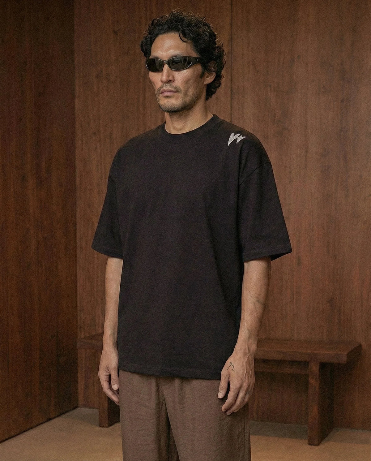 OVERSIZED BLACK LOVE MEN — view 2