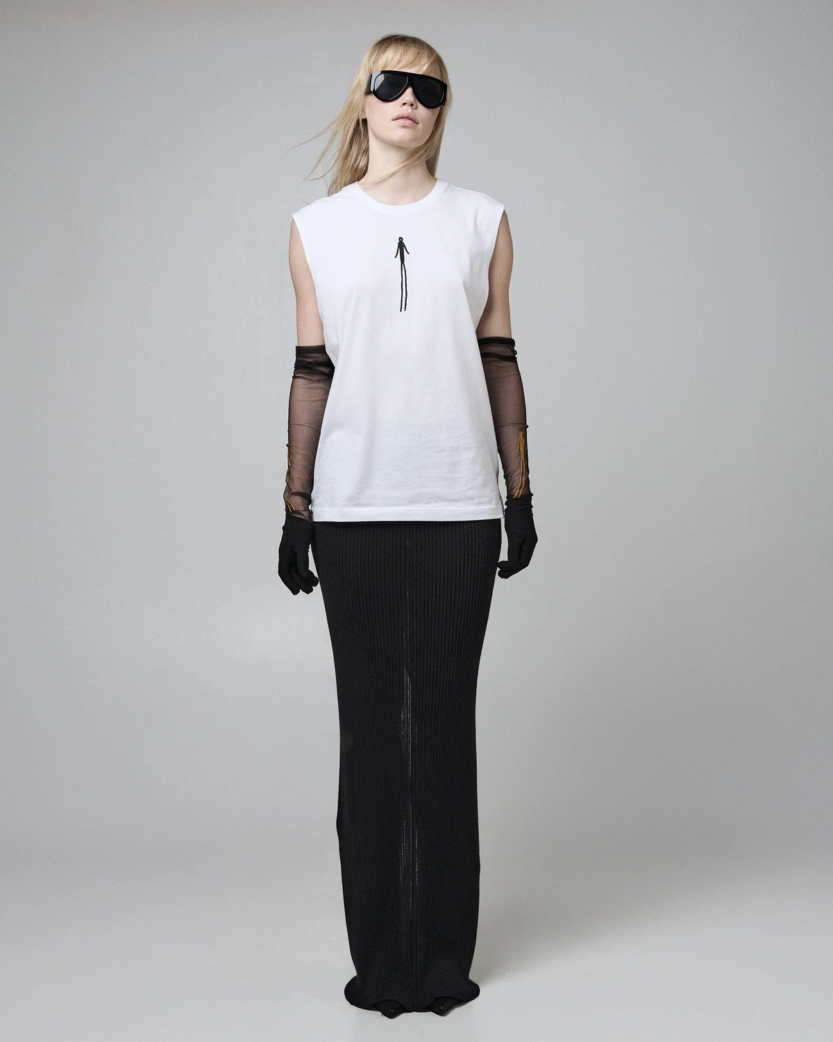 SLEEVELESS WHITE ÄÜṚЇ — view 7