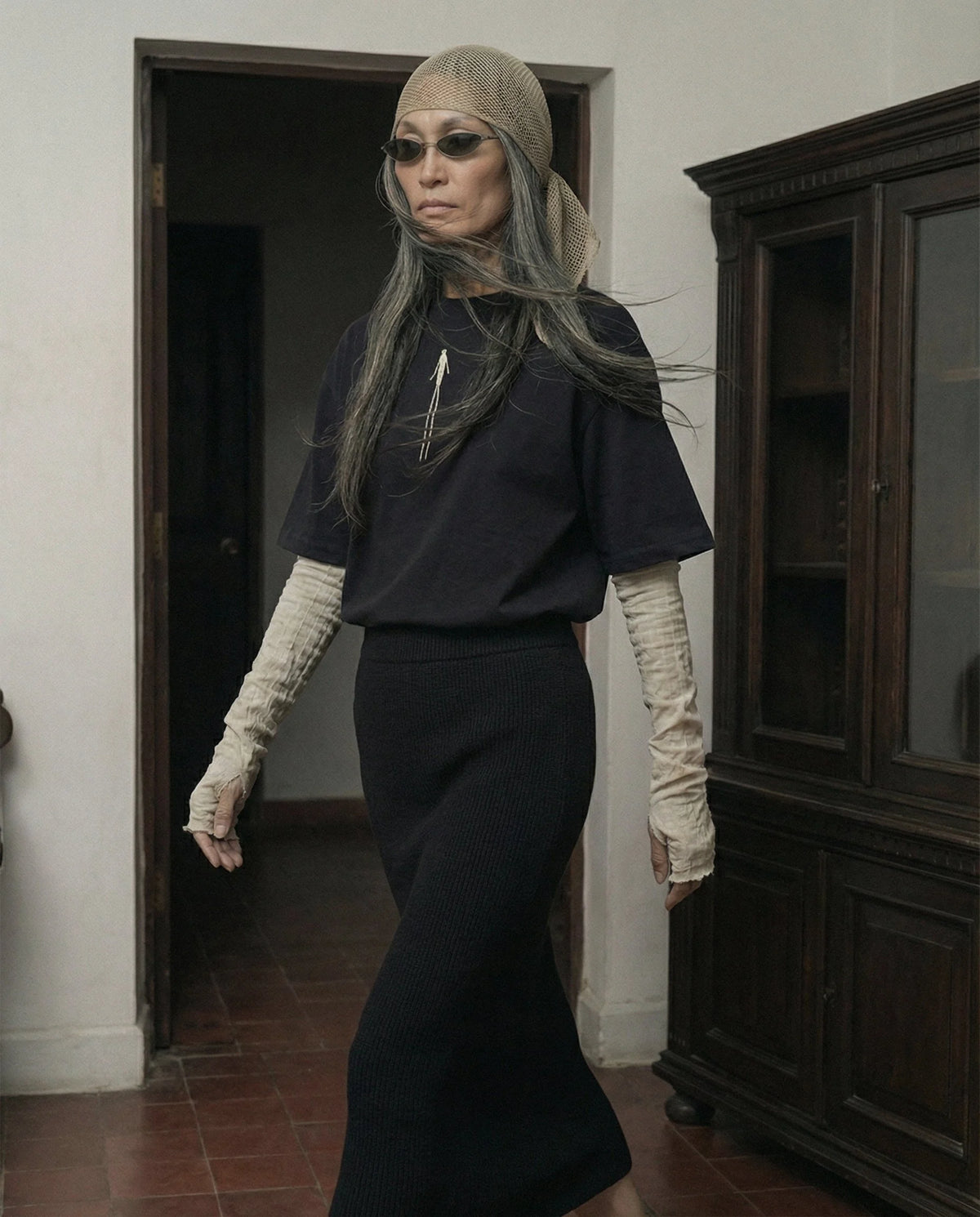 OVERSIZED BLACK ÄÜṚЇ — view 3