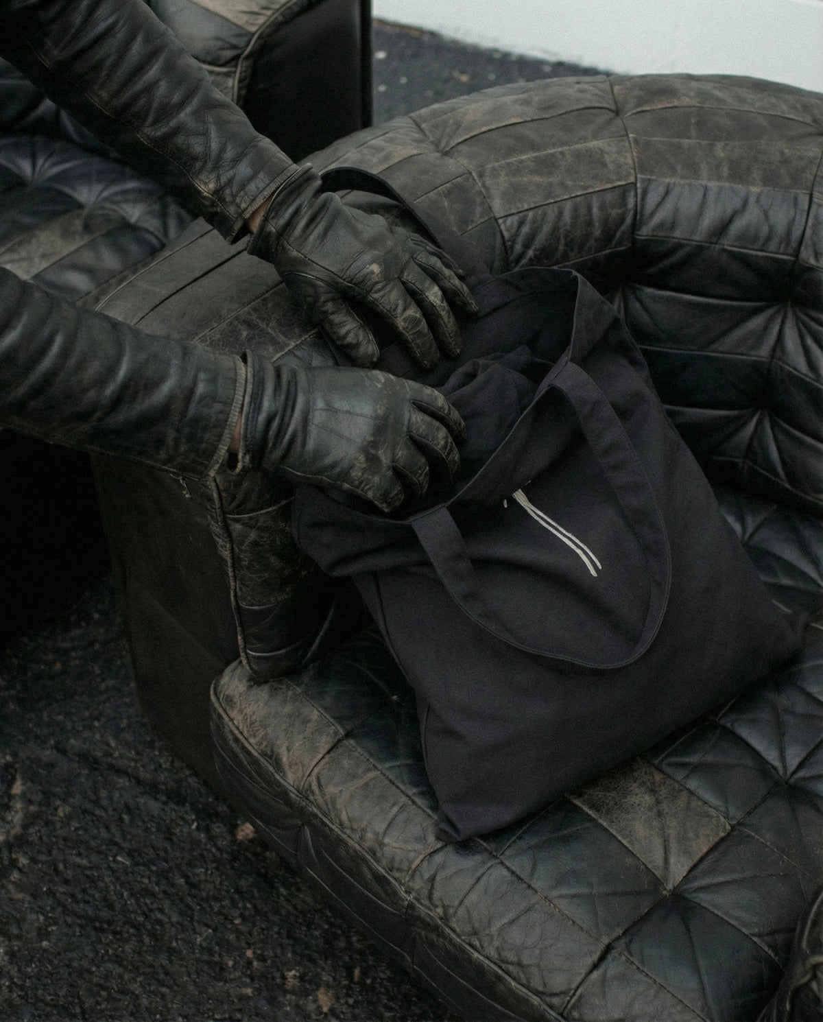ÄÜṚЇ TOTE — view 5