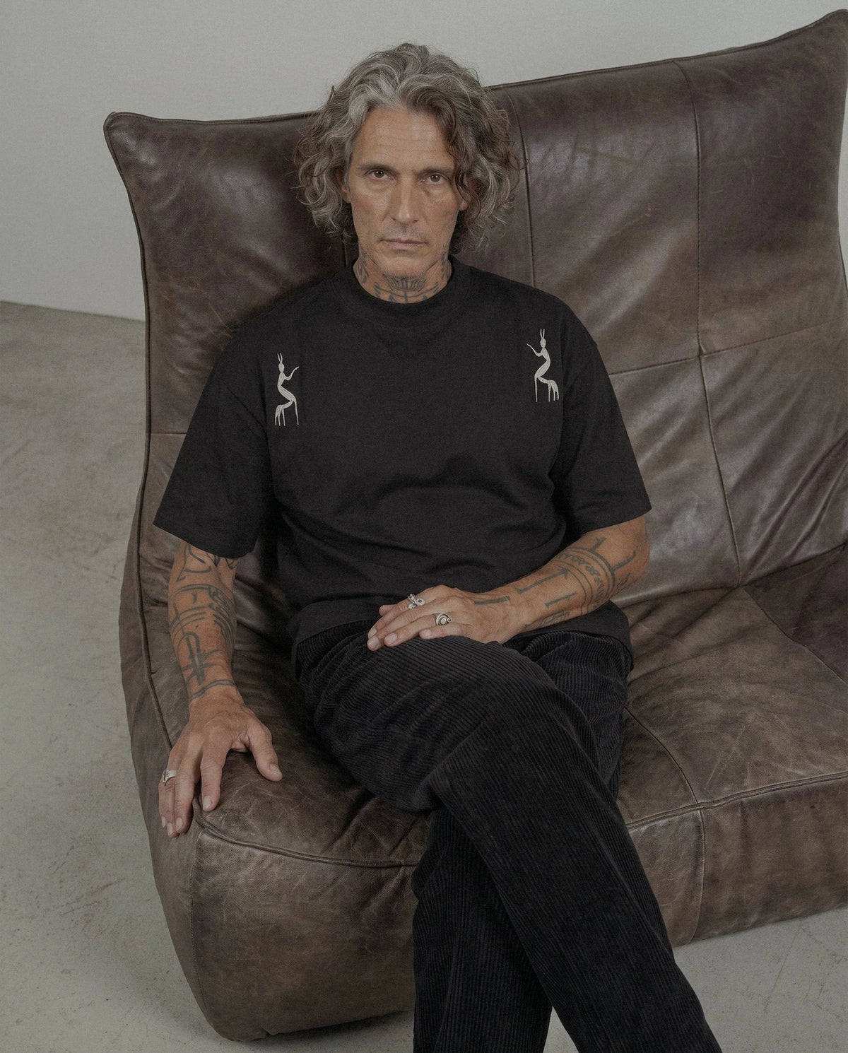 OVERSIZED BLACK ṚΛÏṢ MEN