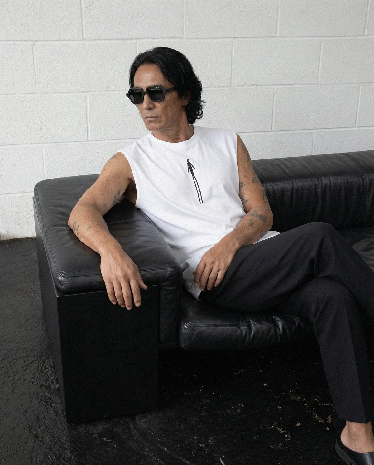 SLEEVELESS WHITE ÄÜṚЇ MEN — view 6