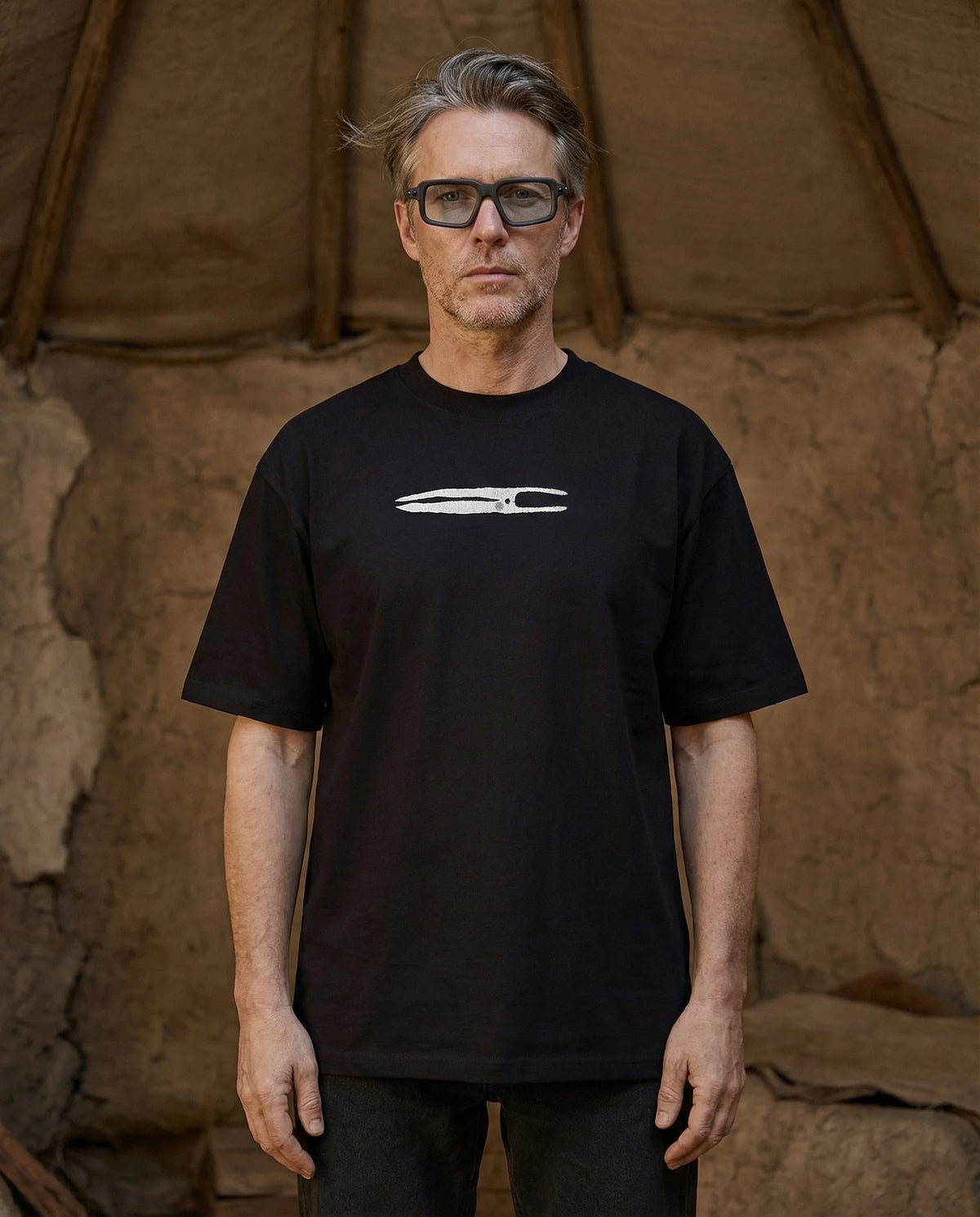 OVERSIZED BLACK ḶÜṀЇṚÄ men — view 4