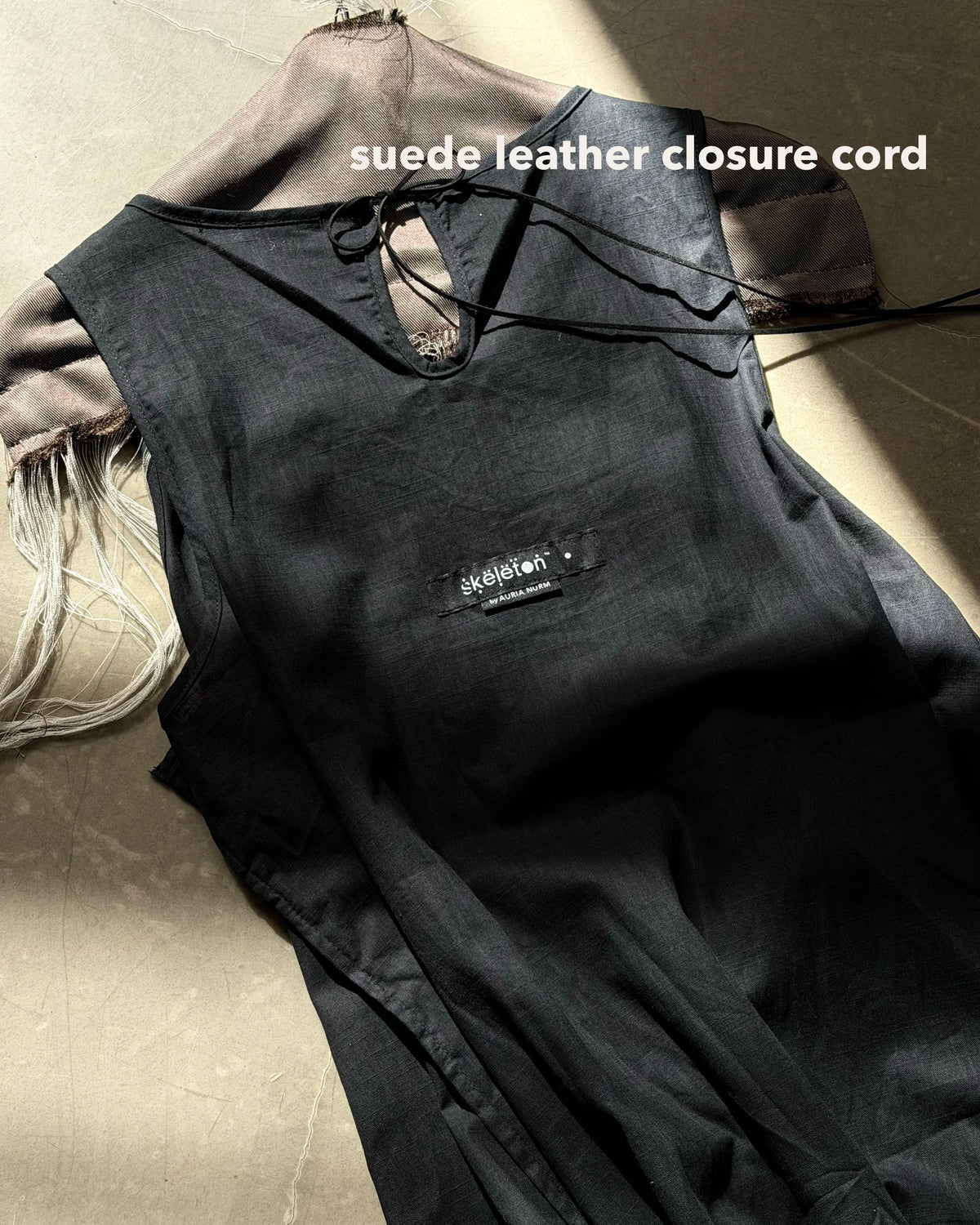 ḶÜṀЇṚÄ COTTON TOP — view 9